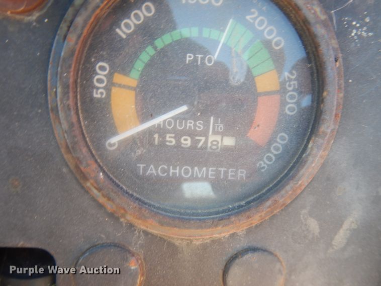 image for item IO9655 1974 Case 580B Construction King  tractor