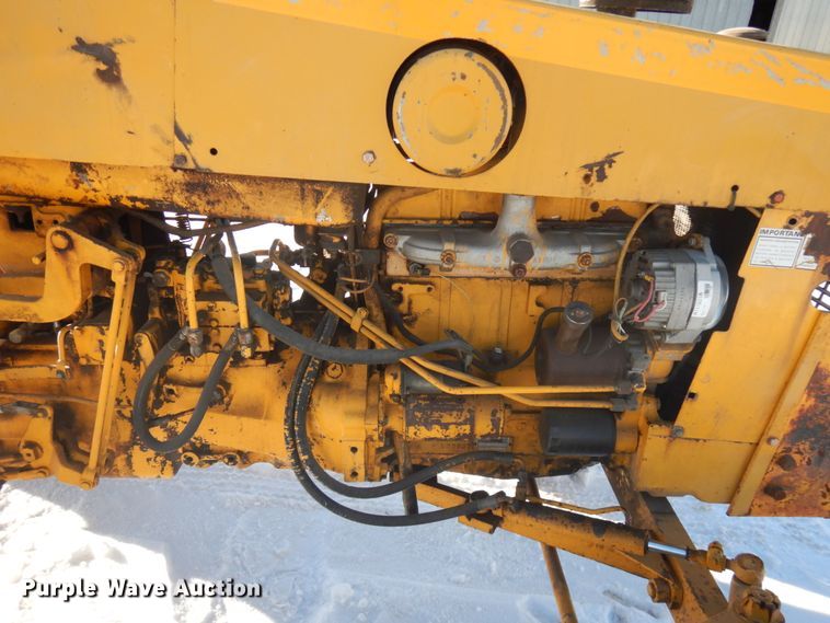 image for item IO9655 1974 Case 580B Construction King  tractor