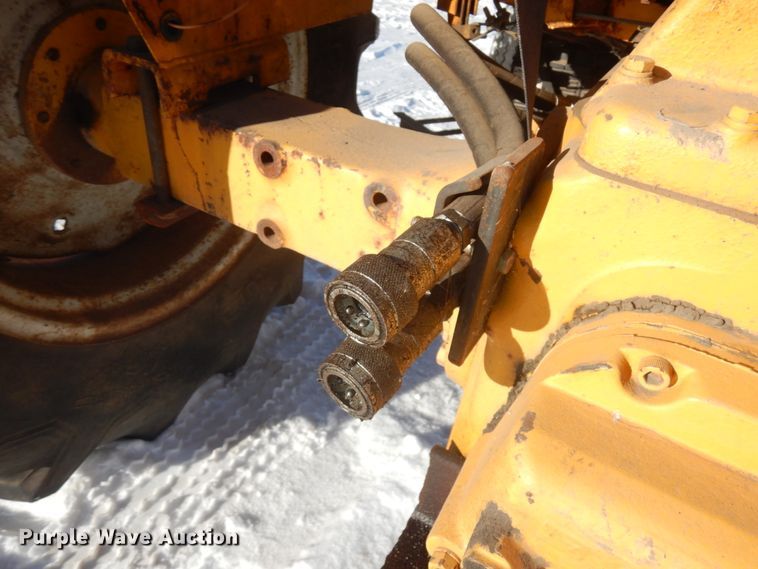 image for item IO9655 1974 Case 580B Construction King  tractor