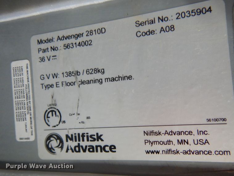 image for item IO9663 Nilfisk Advance Advenger 2810D  24" W floor scrubber