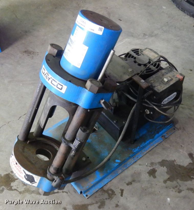 image for item IO9665 Drayco D206DC  hose crimper