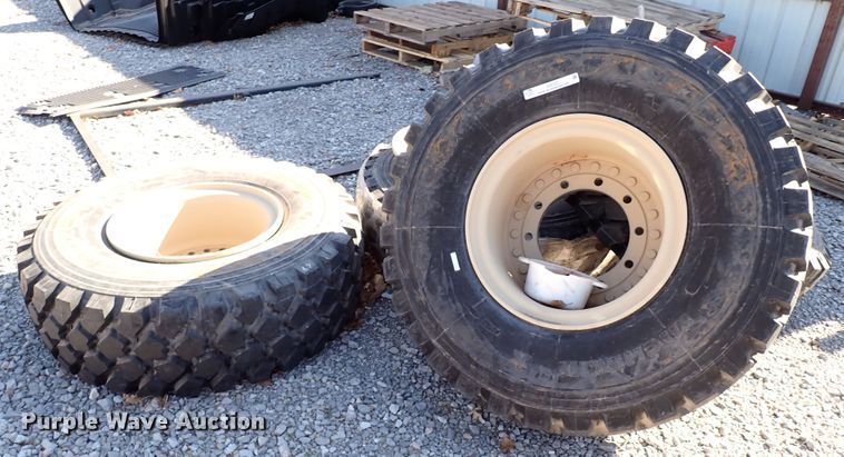 image for item IS9332 (4) Michelin 395/85R20 tires and wheels