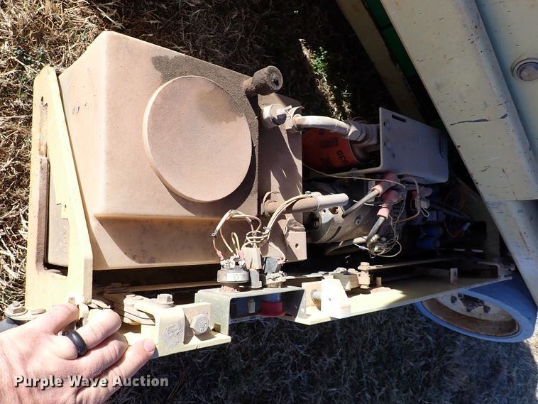 image for item IS9339 JLG 2032E2  scissor lift