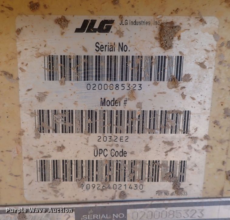 image for item IS9339 JLG 2032E2  scissor lift