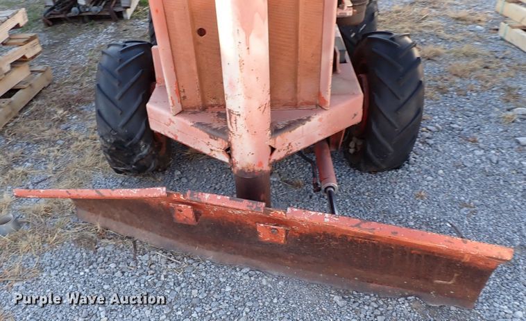 image for item IS9340 Ditch Witch V30  trencher