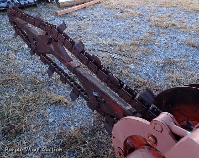 image for item IS9340 Ditch Witch V30  trencher