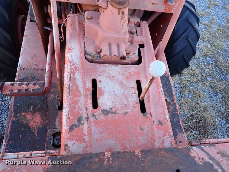 image for item IS9340 Ditch Witch V30  trencher