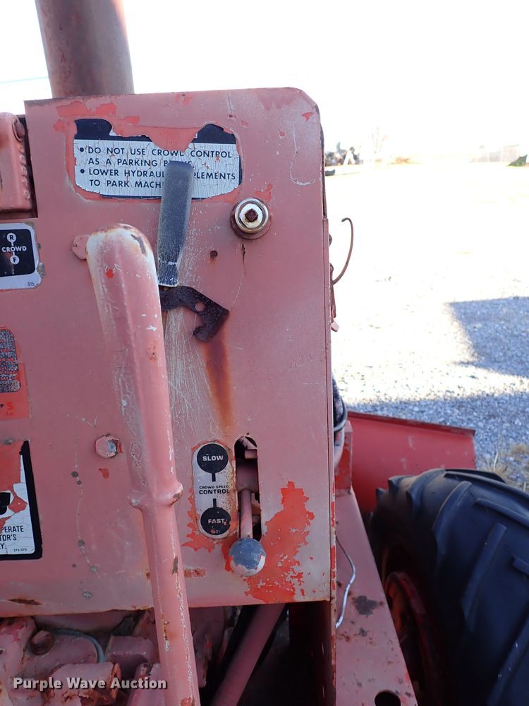 image for item IS9340 Ditch Witch V30  trencher