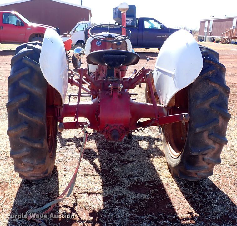 image for item IS9346 Ford 9N  tractor