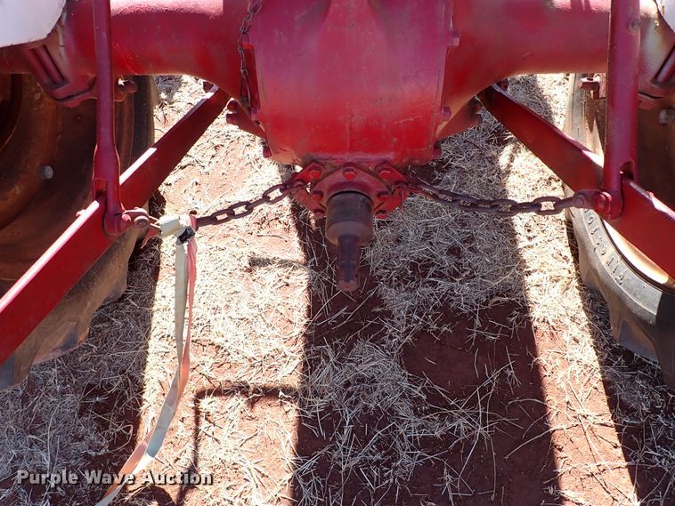 image for item IS9346 Ford 9N  tractor