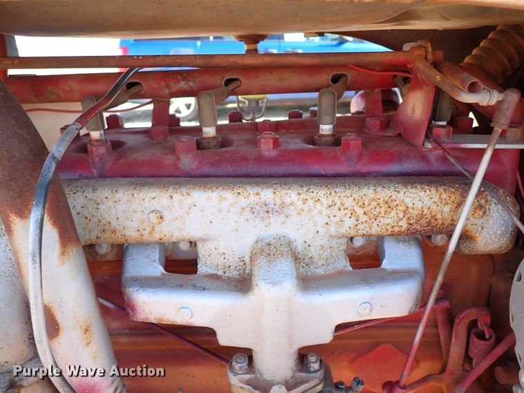 image for item IS9346 Ford 9N  tractor