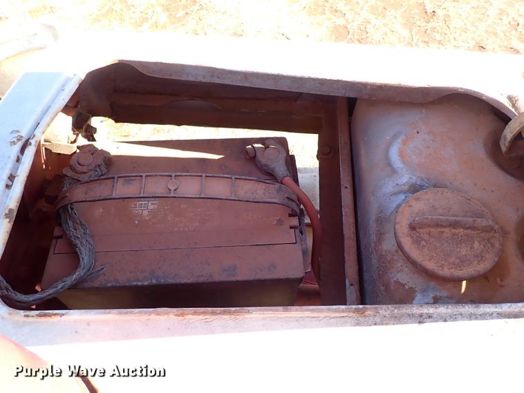 image for item IS9346 Ford 9N  tractor