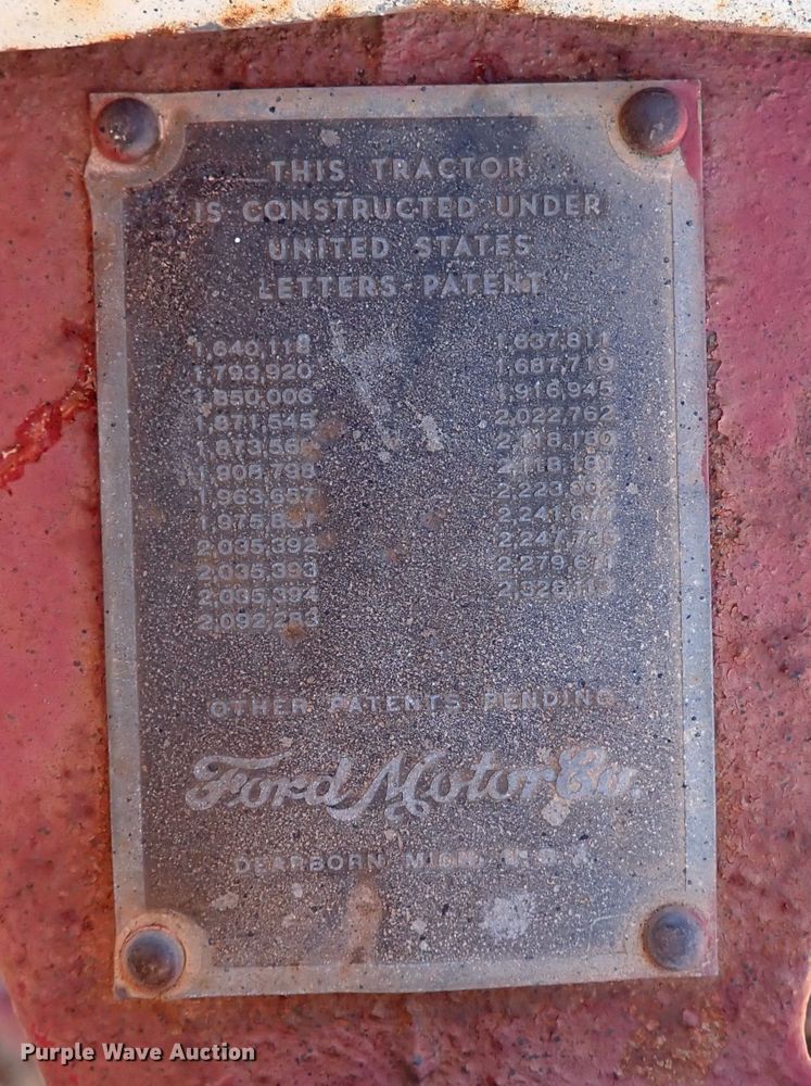 image for item IS9346 Ford 9N  tractor