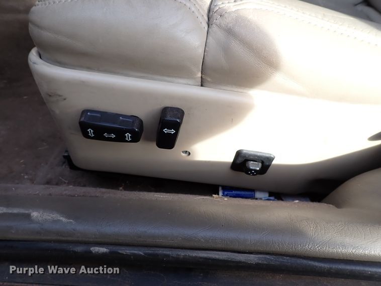 image for item IS9356 1994 Cadillac Seville STS