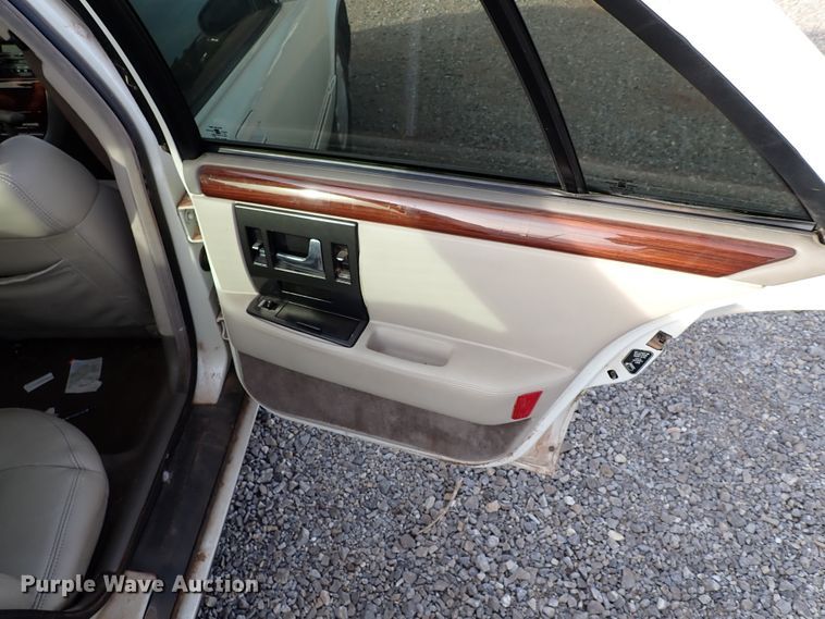 image for item IS9356 1994 Cadillac Seville STS