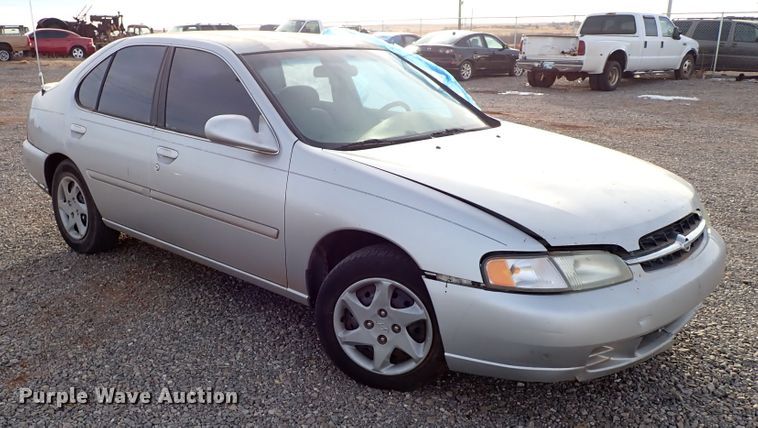 image for item IS9358 1999 Nissan Altima GXE