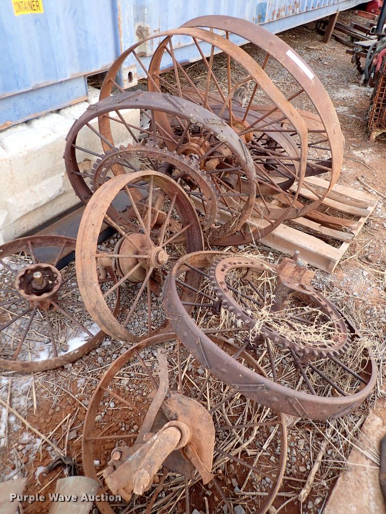 image for item IS9361 Approximately 8 wagon wheels