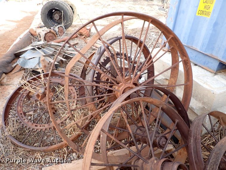 image for item IS9361 Approximately 8 wagon wheels