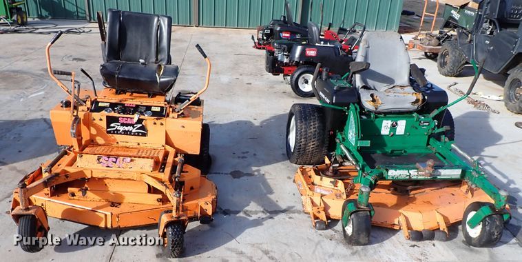 image for item IS9383 (2) ZTR lawn mowers