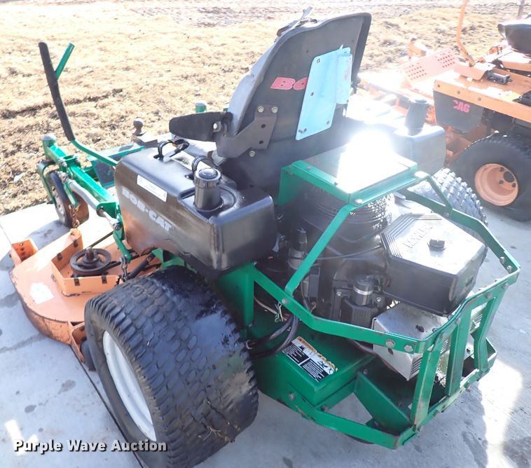 image for item IS9383 (2) ZTR lawn mowers