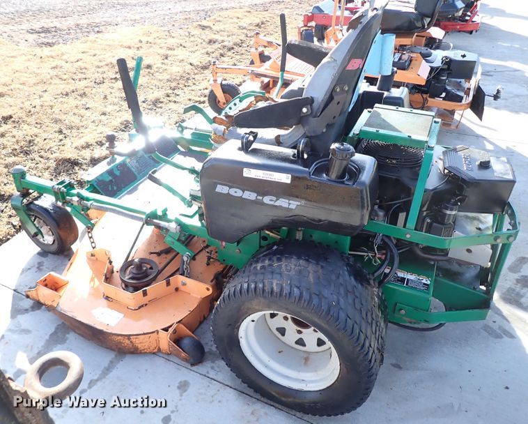 image for item IS9383 (2) ZTR lawn mowers