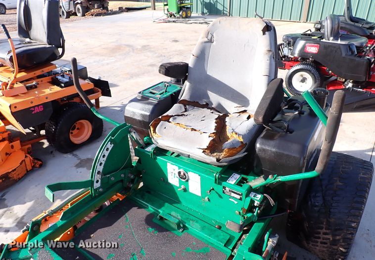 image for item IS9383 (2) ZTR lawn mowers