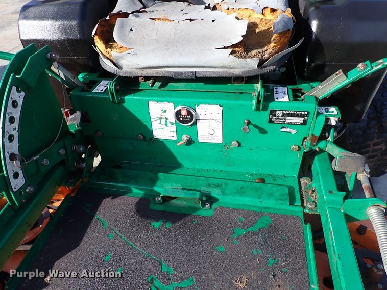 image for item IS9383 (2) ZTR lawn mowers