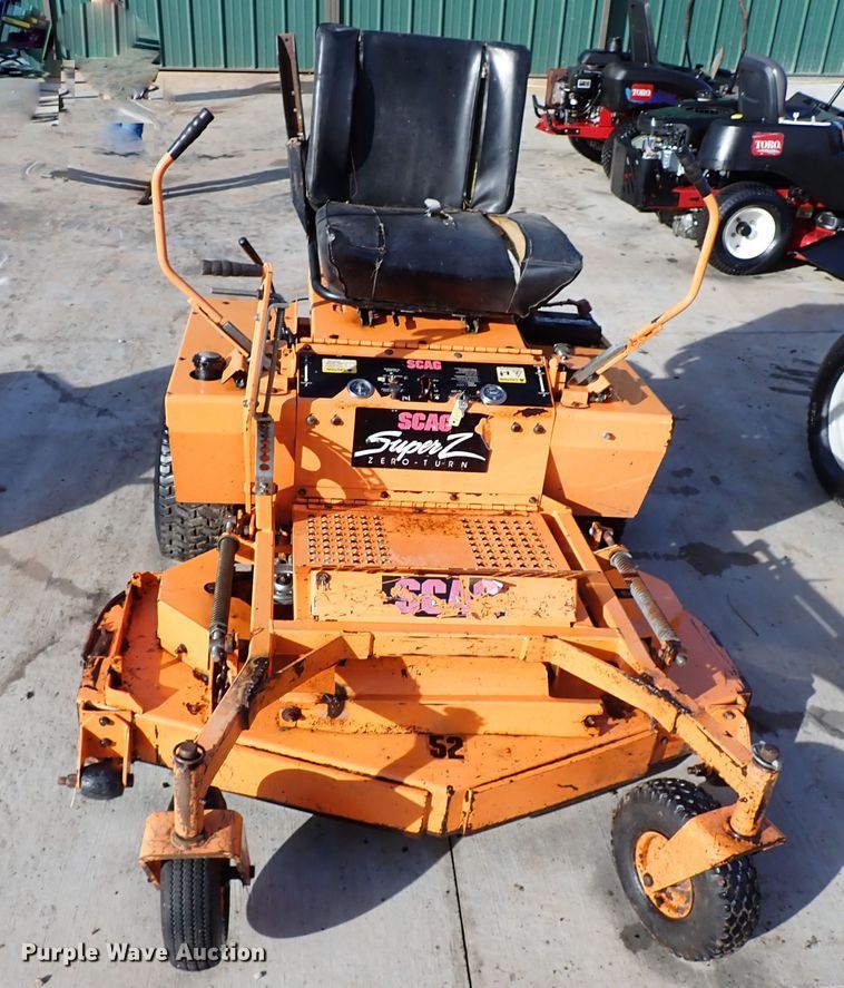 image for item IS9383 (2) ZTR lawn mowers