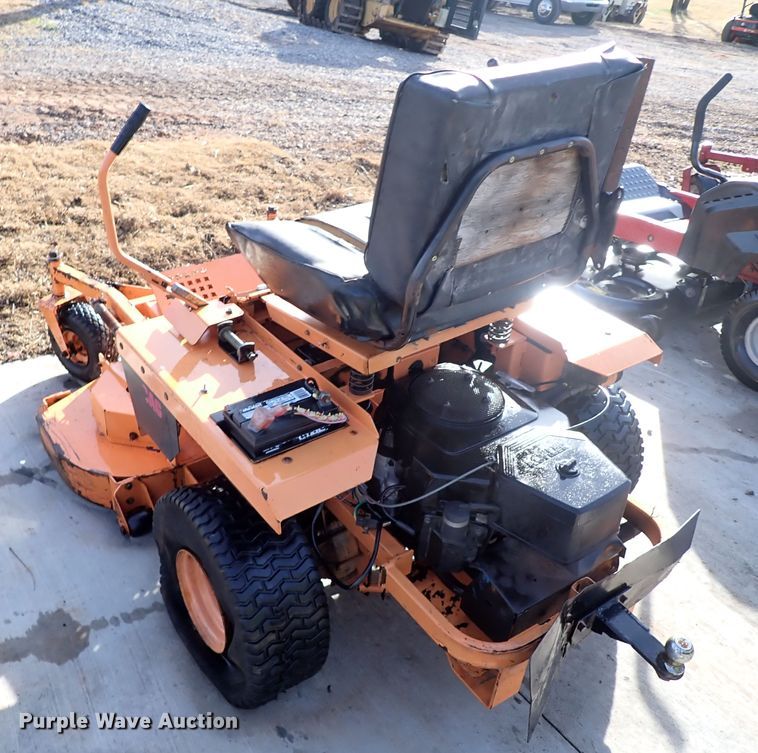 image for item IS9383 (2) ZTR lawn mowers