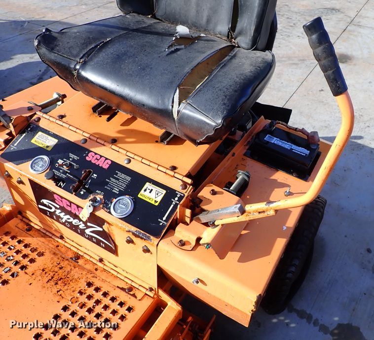 image for item IS9383 (2) ZTR lawn mowers