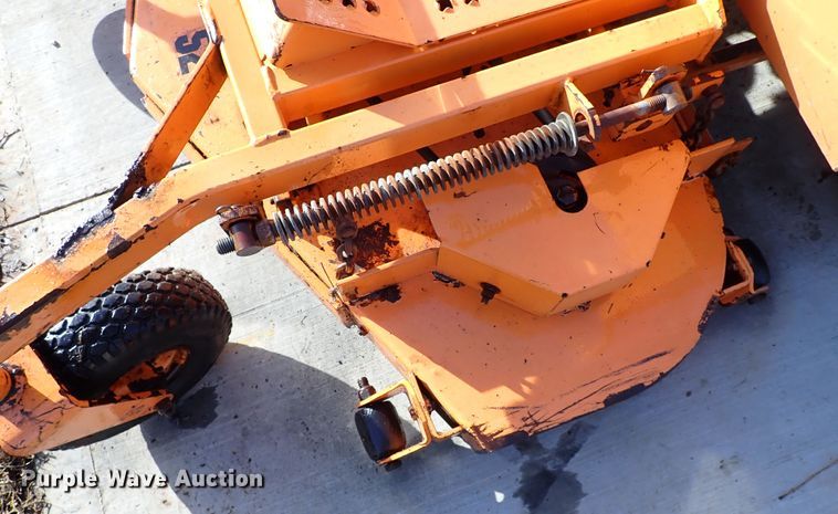 image for item IS9383 (2) ZTR lawn mowers