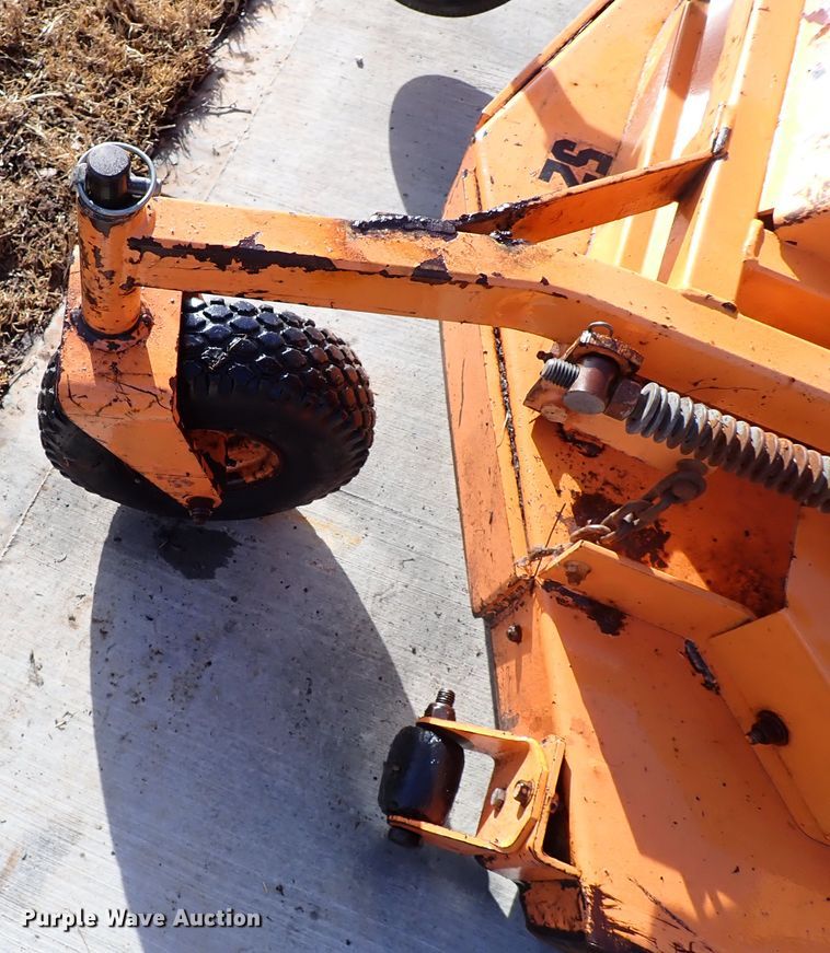 image for item IS9383 (2) ZTR lawn mowers