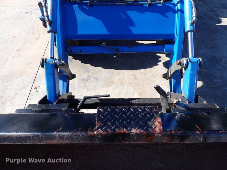 image for item IS9384 New Holland TC40DA  MFWD tractor