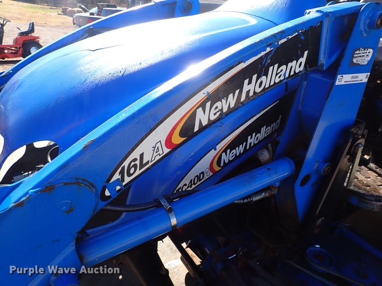 image for item IS9384 New Holland TC40DA  MFWD tractor