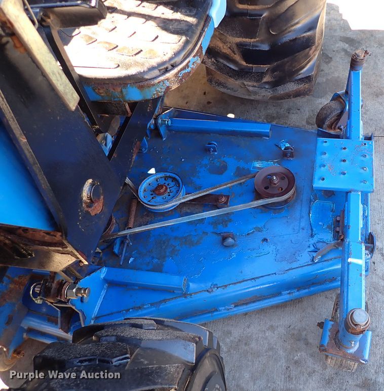 image for item IS9384 New Holland TC40DA  MFWD tractor