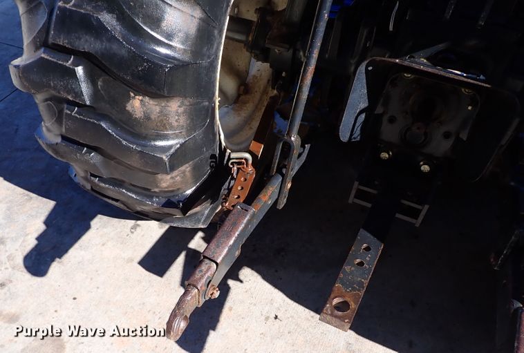 image for item IS9384 New Holland TC40DA  MFWD tractor