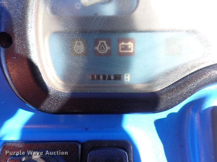 image for item IS9384 New Holland TC40DA  MFWD tractor