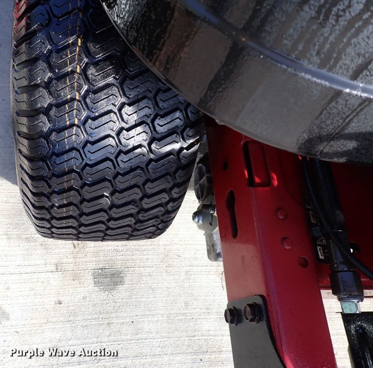 image for item IS9387 (2) ZTR lawn mowers