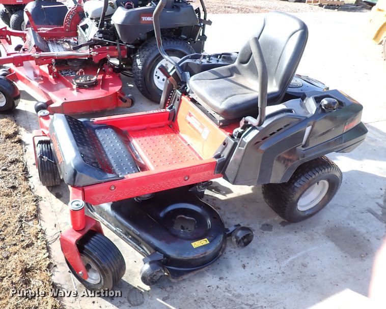 image for item IS9389 (3) lawn mowers