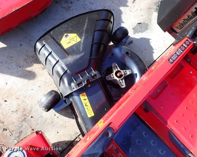 image for item IS9389 (3) lawn mowers