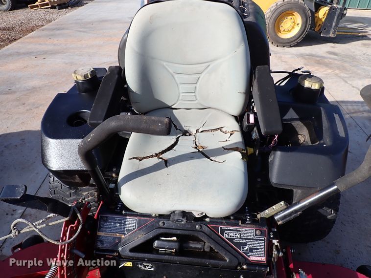 image for item IS9389 (3) lawn mowers