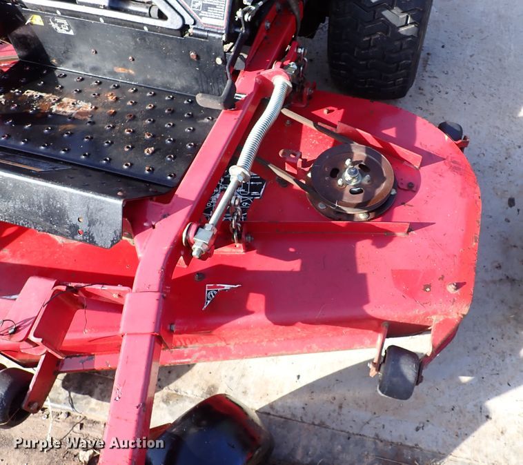 image for item IS9389 (3) lawn mowers