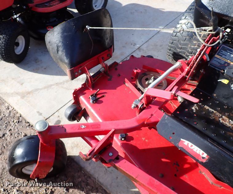 image for item IS9389 (3) lawn mowers