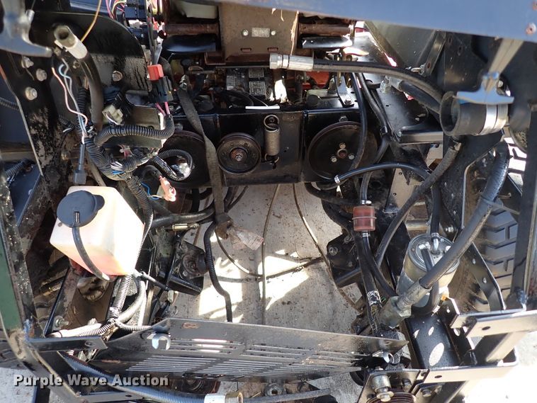 image for item IS9389 (3) lawn mowers