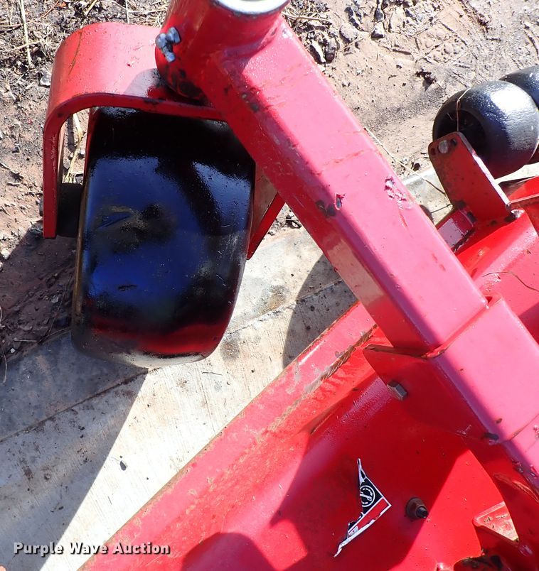 image for item IS9389 (3) lawn mowers