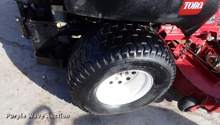 image for item IS9389 (3) lawn mowers