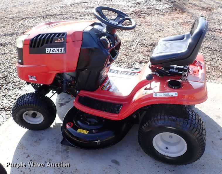 image for item IS9389 (3) lawn mowers