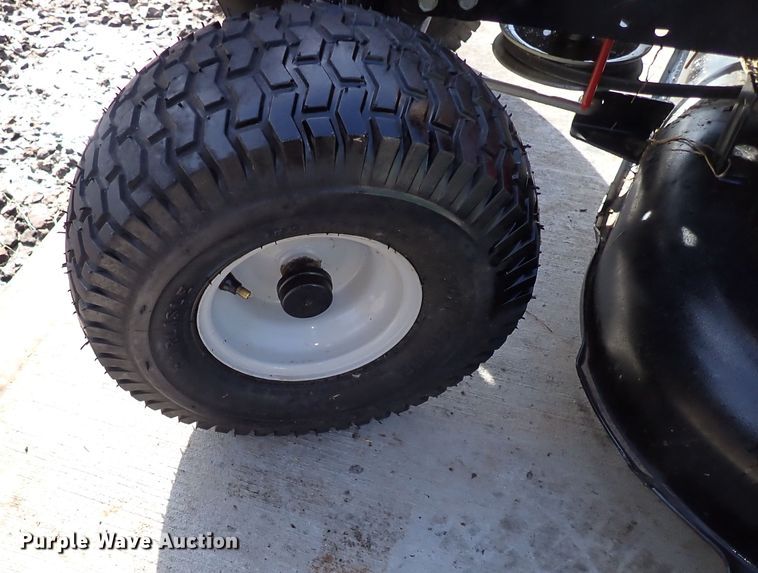 image for item IS9389 (3) lawn mowers