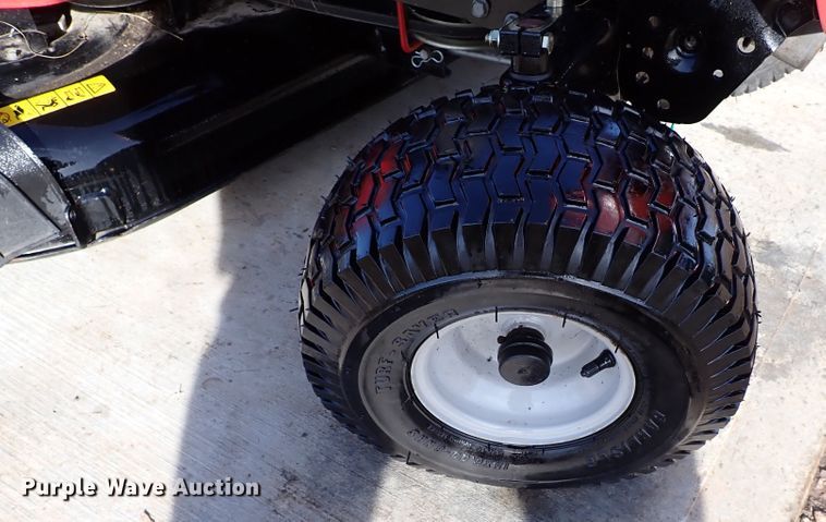 image for item IS9389 (3) lawn mowers