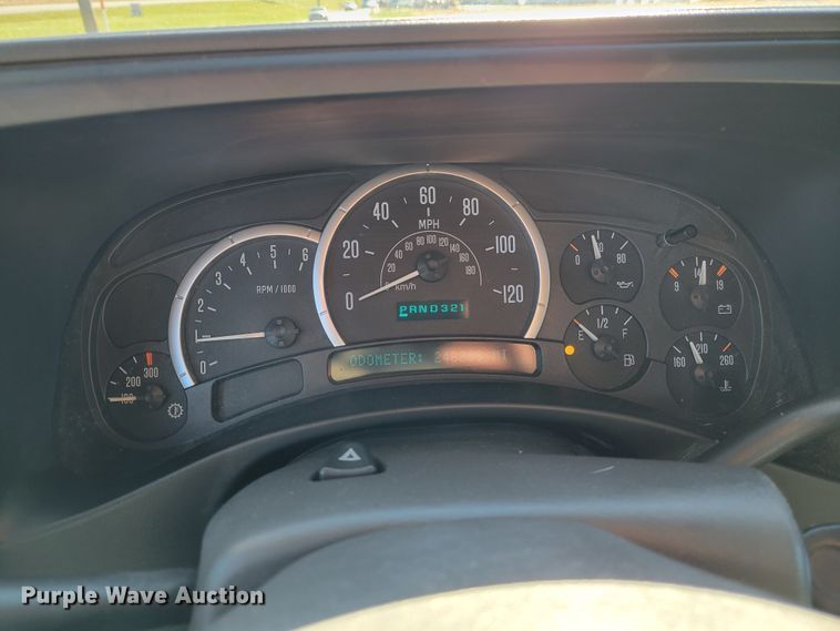 image for item IV9599 2004 Cadillac Escalade EXT  Crew Cab pickup truck